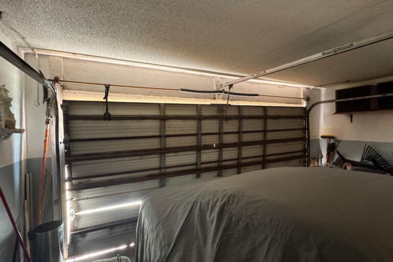 Professional automatic garage door company in San Diego CA providing repair and installation services