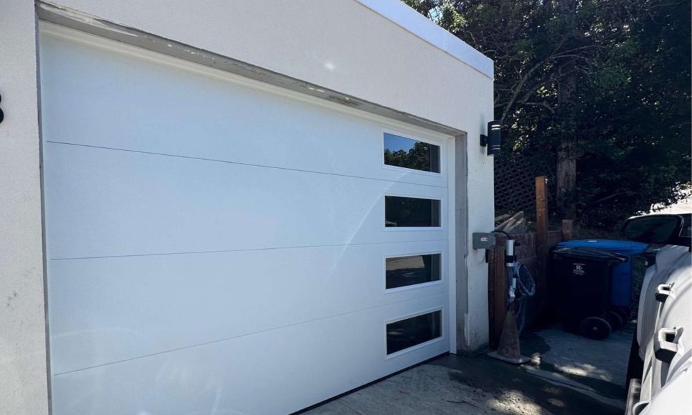garage door experts in San Diego